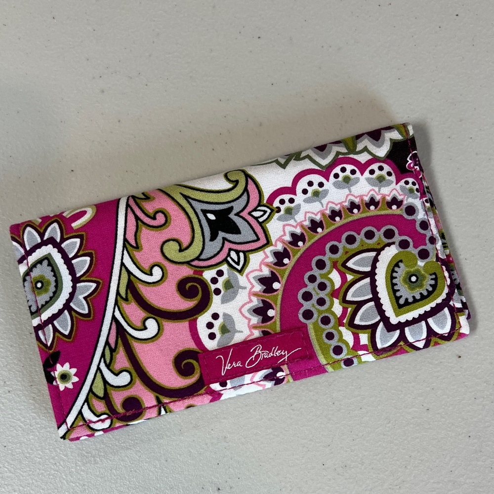 Vera Bradley Very Berry Paisley Checkbook Cover wallet like new